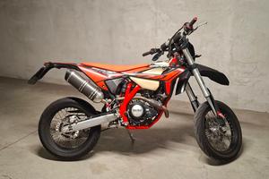 BETA RR125R MOTARD 4T 2024 - XRACING - COME NUOVA