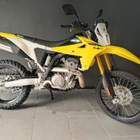 Nuova Suzuki DR-Z 400 OPERAZIONE 50%