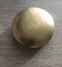Scatolina vintage in ottone con coperchio 