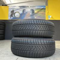 2 Gomme 225/50R18 Pirelli inverno RSC 85% residui