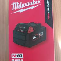 batteria Milwaukee M18 5.0 Ah nuova 