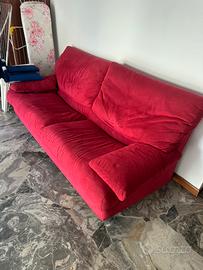 Divano rosso