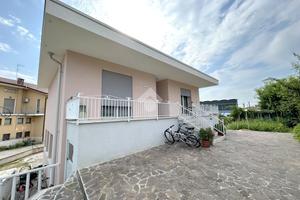 VILLA SINGOLA A CARPENEDOLO