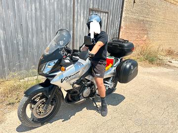 Suzuki V-Strom 1000