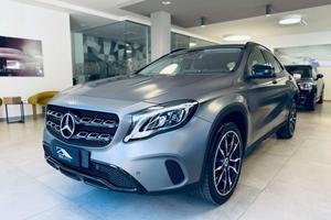 Mercedes-Benz GLA 180 d Premium AMG auto