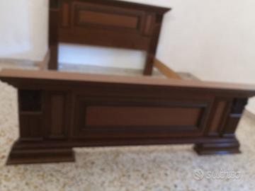 Letto matrimonuale in legno massello e rete doghe