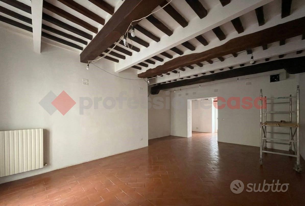 Negozio Arezzo [RIF VF128VCG] - Vista 4