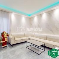 Piazza Genova: Eleganza Moderna e Luce nel Cuore