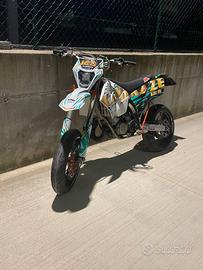 KTM 125