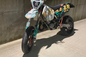 KTM 125