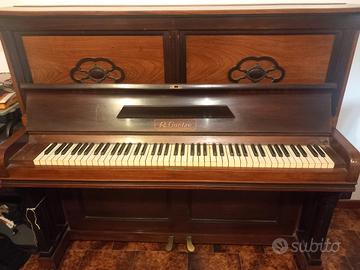 Pianoforte verticale R.Goetze 