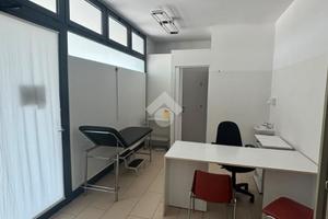 NEGOZIO A CAMPODORO