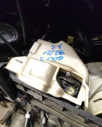 Serratura anteriore sx VOLKSWAGEN GOLF 5 del 2009