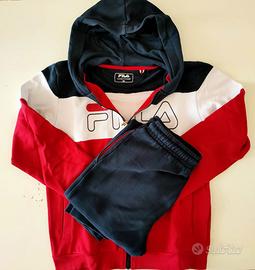 tuta da ginnastica FILA e scarpe NIKE