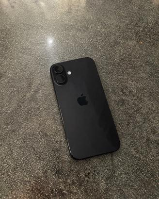 iPhone 16