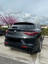 Alfa Romeo Stelvio 2.2 180cv