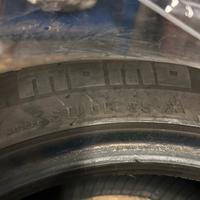 Gomme Invernali Momo 185/55 R15