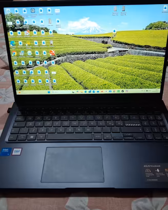 asus vivobook F1504V