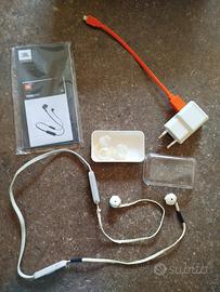 cuffiette JBL wireless bluetooth,kit con accessori