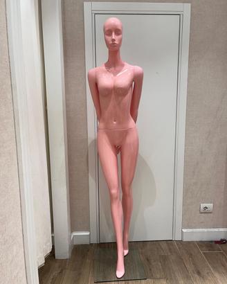 Manichino donna snodabile con base