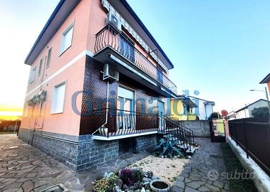 Villa bifamiliare Corbetta [Cod. rif 3214405VRG]