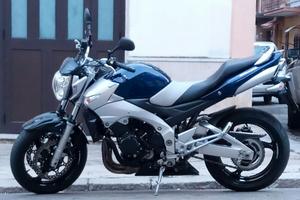 Suzuki GSR 600  3.681 Km