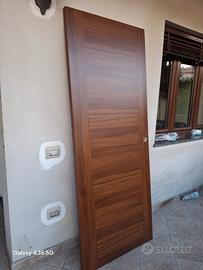 Porta color noce modello " Stefania "  