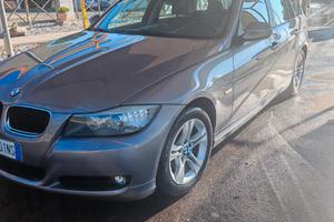 BMW E91 sport full lci bell. pochi km 318d
