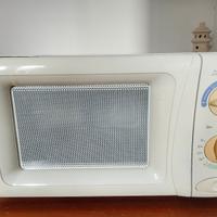 Microonde Daewoo KOG-37AS