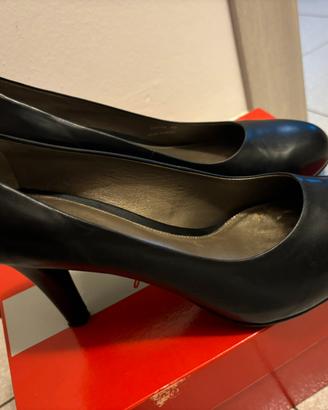 Scarpe alte con tacco Geox