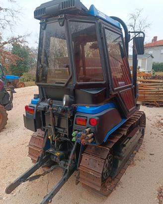New Holland TK4030V
