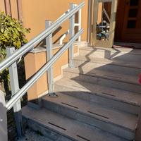 Servoscala con piattaforma