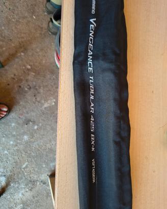 canna surf casting mai usata