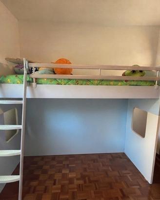 struttura letto a soppalco