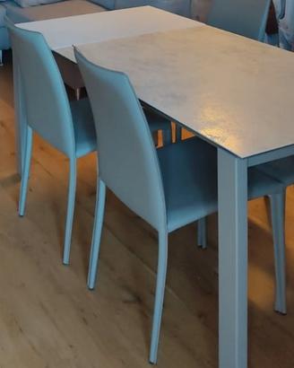 Tavolo allungabile effetto marmo 120/170x80