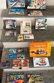 Solo scatole e istruzioni LEGO