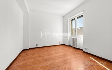 Appartamento a Milano Via TITO LIVIO 3 locali