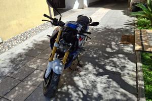 BMW F900R