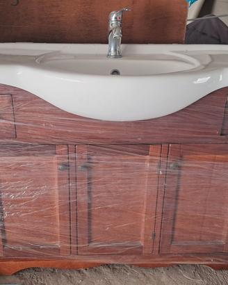 Mobile bagno con specchiera 
