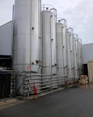 Silos in acciaio inox da 50 mc l'uni