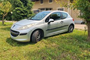 peugeot 207 1.4 benzina 2007