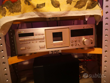 Teac v8000s