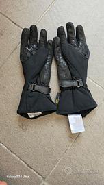 Guanti Dainese con membrana D-dry