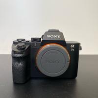 USATO Sony Alpha 7 II (solo corpo)