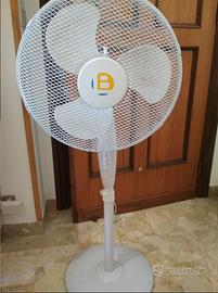 Ventilatore a piantana