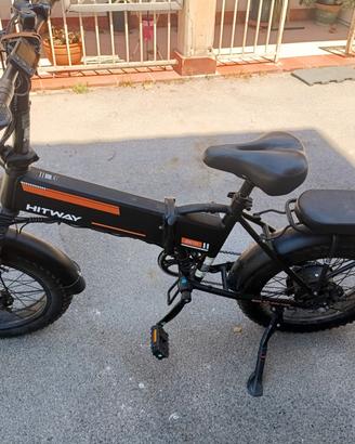 bici elettrica HITWAY 