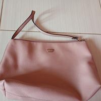 borse Guess e braccialini