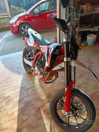 swm 125 motard