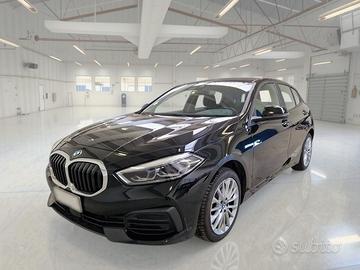 BMW 120 BUSINESS ADVANTAGE AUT. 5 PORTE BERLINA