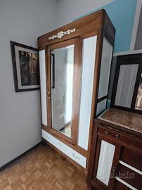 armadio legno antiquariato 